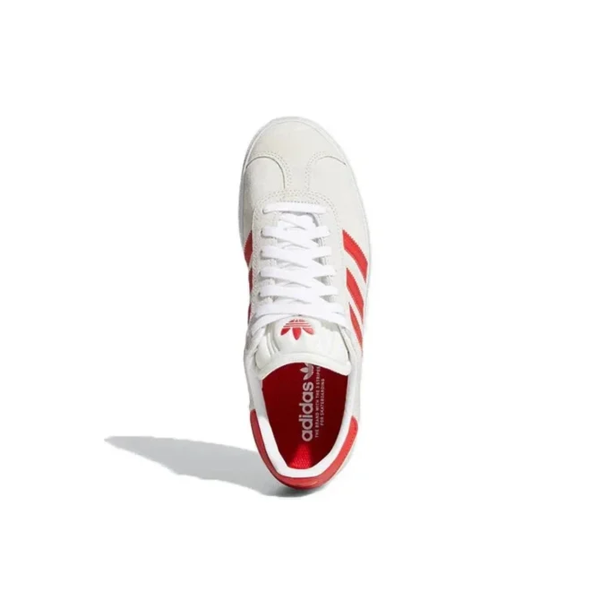 Adidas Gazelle Adv „Ivory Scarlet”