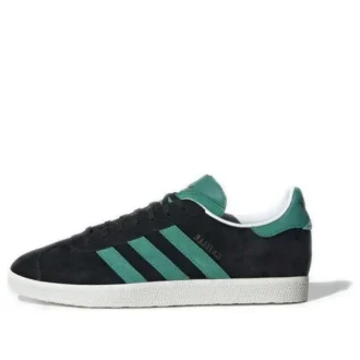 adidas gazelle black green 1 330x330 - Adidas Gazelle &bdquo;Black Green&rdquo;